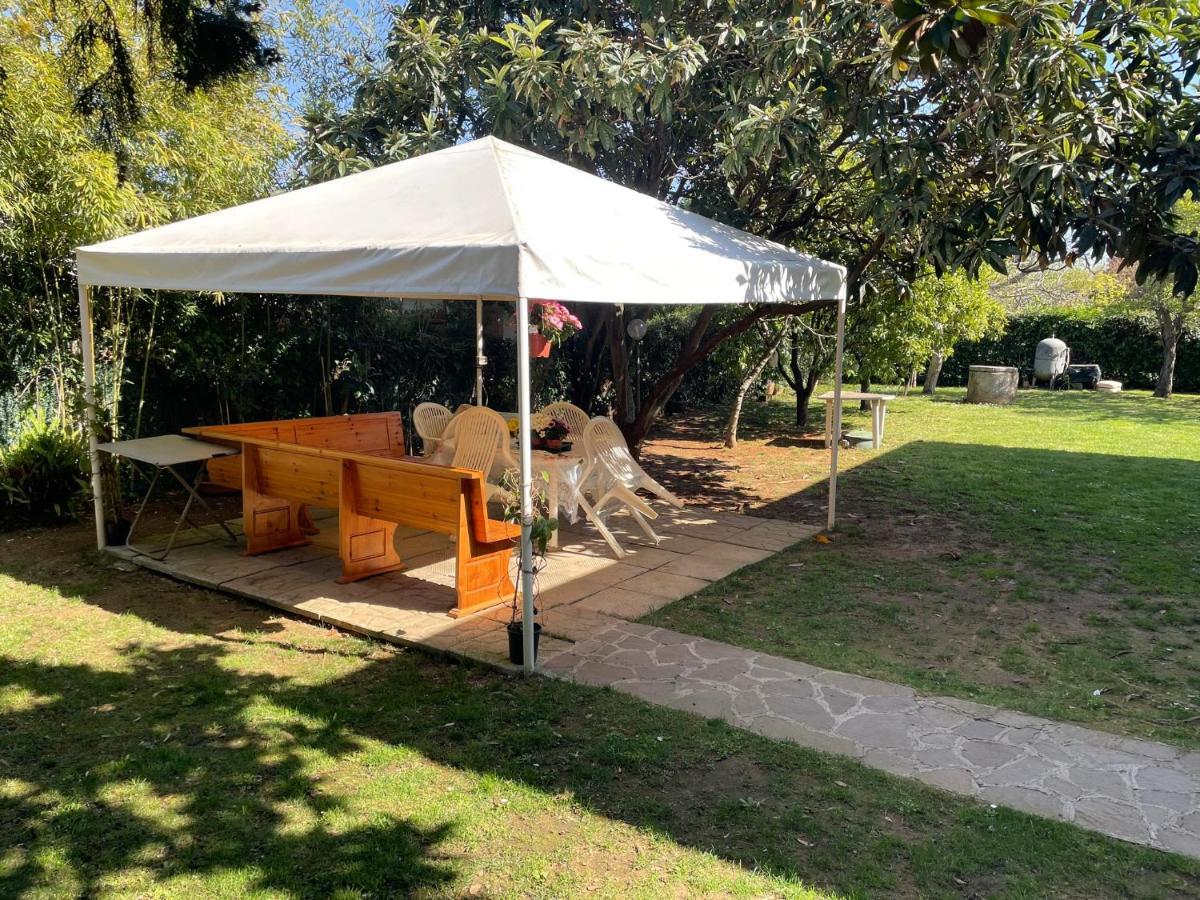 Appartamento In Villa Con Giardino Vicino Al Mare Bella Farnia 외부 사진